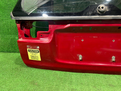 尾门 SUBARU LEGACY OEM 61700AC000 BG5 1997 RED