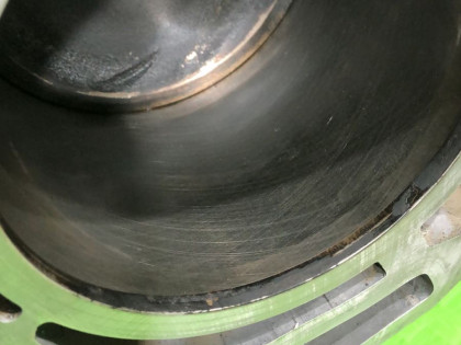 シリンダーブロック B25C 703 EJ255 STI SUBARU LEGACY OEM 11008AA950 BG5 1997 EJ20R MT5