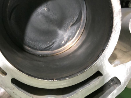 シリンダーブロック B25C 703 EJ255 STI SUBARU LEGACY OEM 11008AA950 BG5 1997 EJ20R MT5