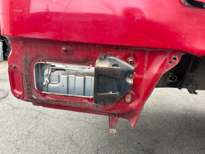 Sección trasera de la carrocería Rear Cut SUBARU LEGACY OEM 51410AC471 51410AC891 BG5 1997 RED