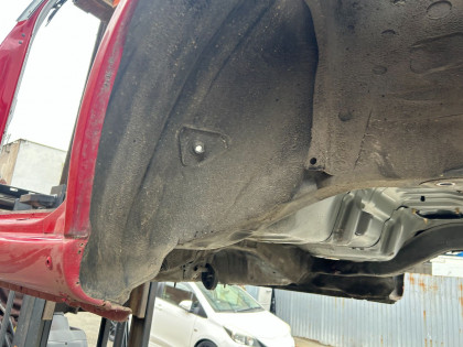 Sección trasera de la carrocería Rear Cut SUBARU LEGACY OEM 51410AC471 51410AC891 BG5 1997 RED