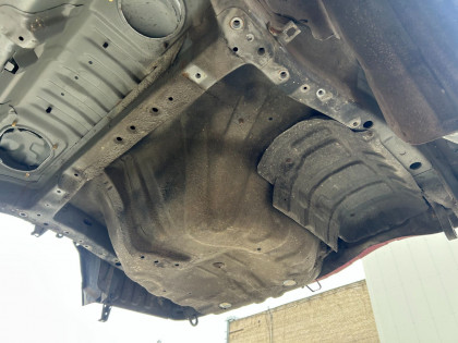Sección trasera de la carrocería Rear Cut SUBARU LEGACY OEM 51410AC471 51410AC891 BG5 1997 RED