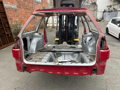 Sección trasera de la carrocería Rear Cut SUBARU LEGACY OEM 51410AC471 51410AC891 BG5 1997 RED