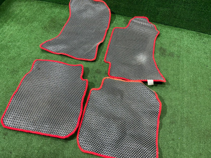 พรมปูพื้น SUBARU LEGACY OEM 95010AC080MJ BG5 1997 RED
