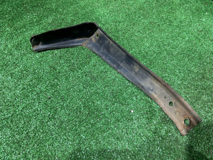 Крепление переднего бампера правое SUBARU LEGACY OEM 57714AC040 BG5 1997 RED