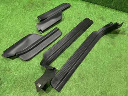 คิ้วชายบันได SUBARU LEGACY OEM 94060AC000ML, 94060AC050ML, 94061AC000ML ,94061AC010ML BG5 1997 RED