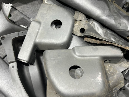 Обшивка багажника SUBARU LEGACY OEM 94025AC050ML94025AC220ML95016AC220MJ BG5 1997 RED