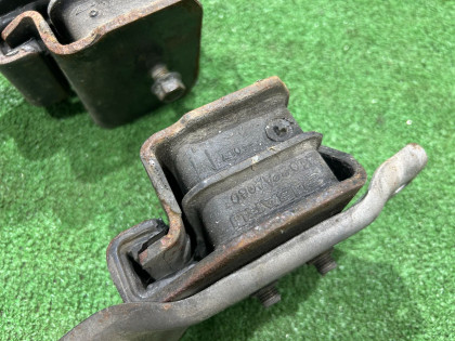 Подушки двигателя SUBARU LEGACY OEM 41022AC011 41022AC001 BG5 1997 EJ20R MT5
