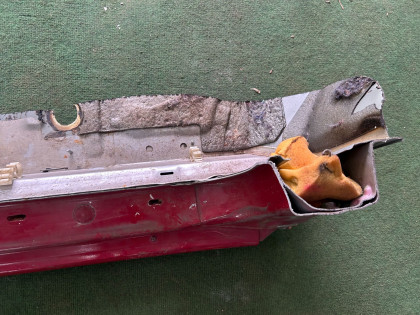 右门槛梁 SUBARU LEGACY OEM 51415AC061 BG5 1997 RED