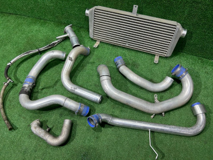 Intercooler Фронтальный с пайпами GREDDY SUBARU LEGACY OEM 21819AA011 BG5 1997 EJ20R MT5