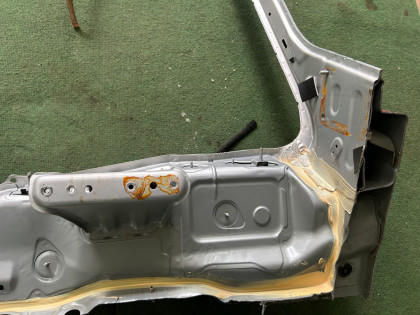 フロントガラスフレーム SUBARU LEGACY OEM 51530AC060 51530AC070 BG5 1997