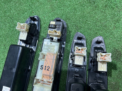 Window control module SUBARU FORESTER OEM 83071SA120 83071SA160 SG5 2007 EJ205 AT