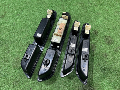 Window control module SUBARU FORESTER OEM 83071SA120 83071SA160 SG5 2007 EJ205 AT