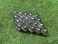 น็อตล้อ SUBARU FORESTER OEM 623006021 SG5 2007