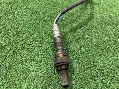 O2センサー（ラムダセンサー） №1 SUBARU FORESTER OEM 22641AA042 SG5 2007 EJ205 AT