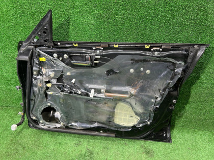 Puerta delantera derecha SUBARU FORESTER OEM 60009SA1019P SG5 2007 BLACK 32J