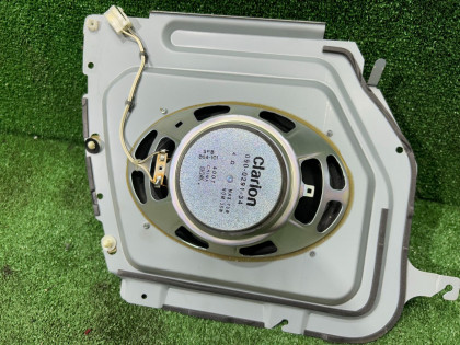 低音炮 Clarion SUBARU FORESTER OEM 86301SA080 SG5 2007