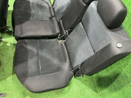 Комплект сидений SUBARU FORESTER OEM 64011SA840ML 64011SA850ML 64051SA300ML 64051SA310ML 64141SA550ML SG5 2007 BLACK 32J