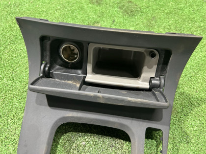 คอนโซลคันเกียร์อัตโนมัติ черная SUBARU FORESTER OEM 92121SA261 86257SA000 SG5 2007