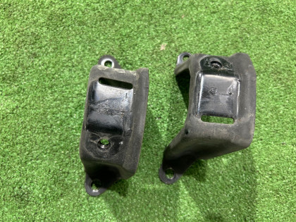 Soporte de la barra estabilizadora trasera SUBARU FORESTER OEM 20520AC000 20520AC010 SG5 2007 BLACK 32J