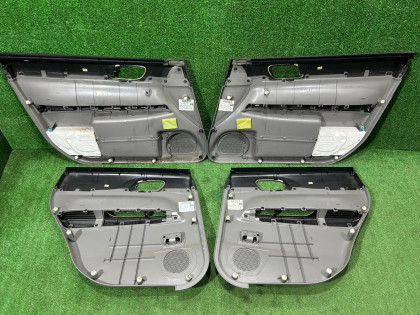 ドアトリム SUBARU FORESTER OEM 94210SA620JA 94210SA630JA 94221SA240JA 94221SA250JA SG5 2007 BLACK 32J