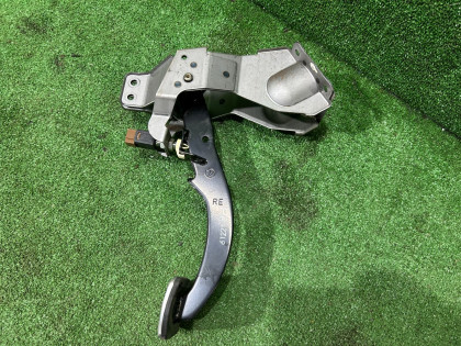 Brake pedal SUBARU FORESTER OEM 36012SA000 SG5 2007 EJ205 AT