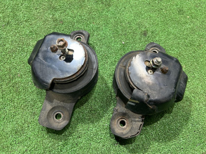 发动机支座 SUBARU FORESTER OEM 41022SA010 41022AE011 SG5 2007 EJ205 AT