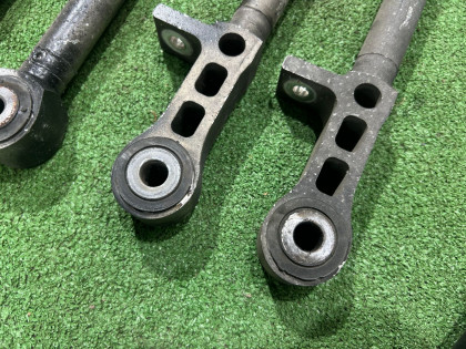 ปีกนกหลัง аллюминий SUBARU FORESTER OEM 20250SA090 20250SA030 20250SA050 SG5 2007 EJ205 AT