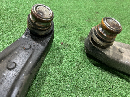 Braços de suspensão dianteiros аллюминий SUBARU FORESTER OEM 20202SA120 20202SA051 SG5 2007 EJ205 AT