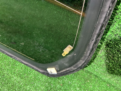 右リアクォーターガラス SUBARU FORESTER OEM 65209SA000 SG5 2007
