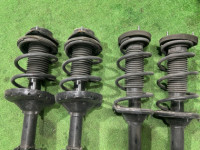 ストラット SUBARU FORESTER OEM 20360SA181 20360SA191 20380SA320 20310SA200 20310SA210 SG5 2007 EJ205 AT