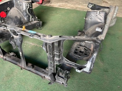 แผงหน้าหม้อน้ำ SUBARU FORESTER OEM 53010SA0409P 51602SA0909P SG5 2007 BLACK 32J