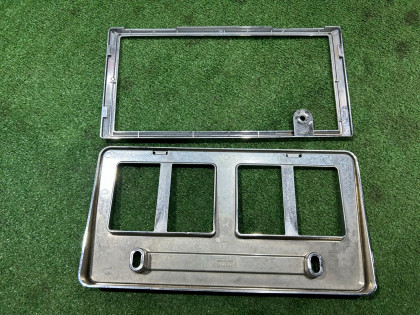 กรอบป้ายทะเบียน SUBARU FORESTER OEM 12345AA000 SG5 2006 BLACK 32J