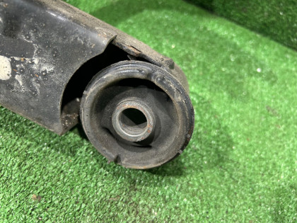 Travesaño trasero SUBARU LEGACY OEM 20152AE000 BE5 2000 EJ206 AT