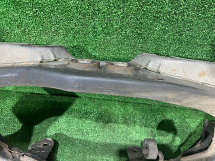 Travesaño trasero SUBARU LEGACY OEM 20152AE000 BE5 2000 EJ206 AT