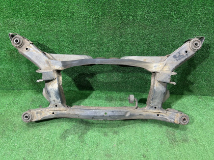 Travesaño trasero SUBARU LEGACY OEM 20152AE000 BE5 2000 EJ206 AT