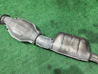 排气中段 Катализатор SUBARU LEGACY OEM 44200AE021 BE5 2000 EJ206 AT