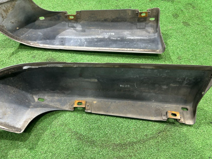 后唇 Клыки на задний бампер SUBARU LEGACY OEM 57703AE060WG BE5 2000