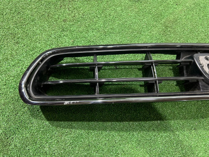Radiator grille SUBARU LEGACY OEM 91121AE160 BE5 2000 WHITE 51E
