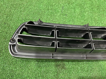Radiator grille SUBARU LEGACY OEM 91121AE160 BE5 2000 WHITE 51E