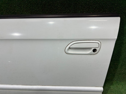 左前门 SUBARU LEGACY OEM 60009AE010 BE5 2000 WHITE 51E