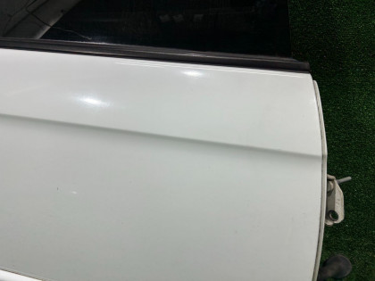 Porta traseira direita SUBARU LEGACY OEM 60400AE400 BE5 2000 WHITE 51E