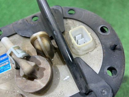 ปั๊มติ๊ก дефект трубки SUBARU LEGACY OEM 42021AE010 BE5 2000 EJ206 AT
