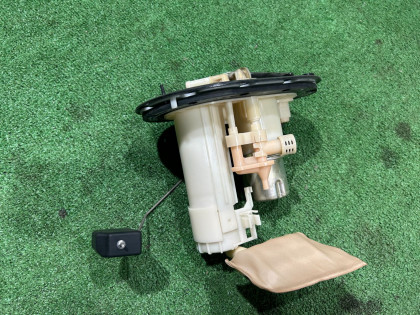 ปั๊มติ๊ก дефект трубки SUBARU LEGACY OEM 42021AE010 BE5 2000 EJ206 AT
