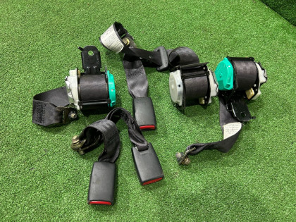 Ремни безопасности задние 64660AE020ML 64680AE030ML 64680AE020ML SUBARU LEGACY