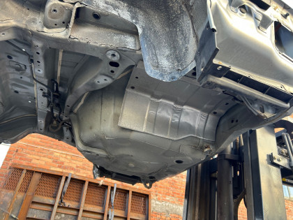 ชิ้นส่วนตัวถังท้ายรถ Rear Cut SUBARU LEGACY LANCASTER OEM 51410AE160 51410AE170 52122AE100 BHE 2001 SILVER/GREY 1U2