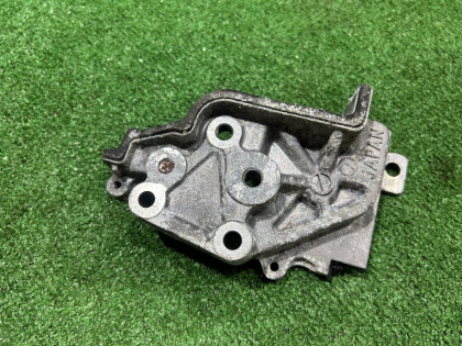 ขายึดตัวตั้งสายพานไทม์มิ่ง SUBARU LEGACY OEM 13156AA041 BG5 1997 EJ20R MT5