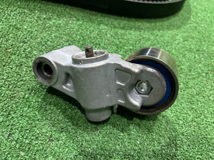 ドライブベルト ГРМ комплект SUBARU LEGACY OEM 13160AA060 13033AA001 13073AA142 13073AA180 BG5 1997 EJ20R MT5