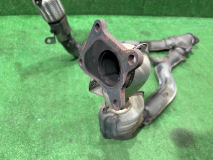 แคทาลิติก коллектор выпускной SUBARU LEGACY OEM 44102AC210, 44131AC120 BE5 BH5 2000 EJ206 AT