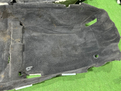 地毯 черный SUBARU LEGACY OEM 95011AE020ML BE5 BE9 BEE 2000 WHITE 51E